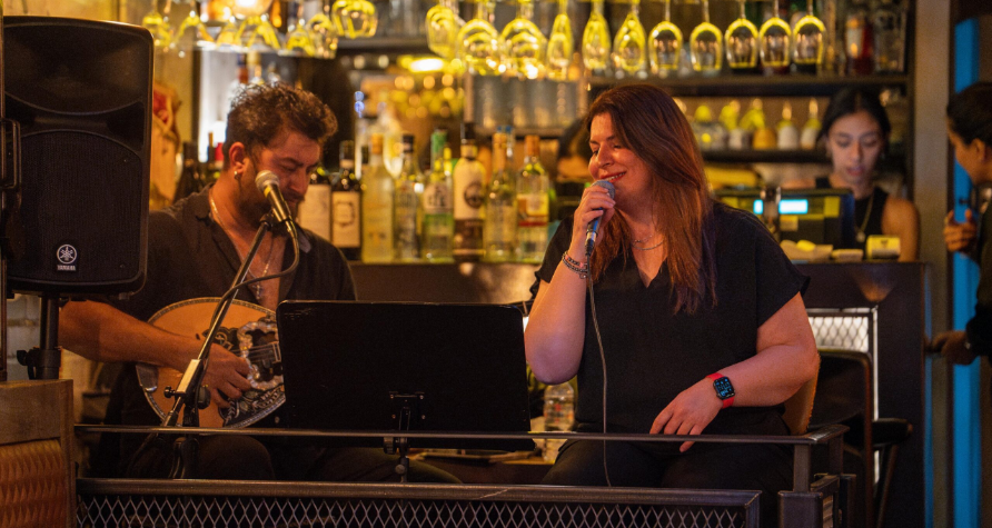 Turkish restaurant with live music at Laz Camden